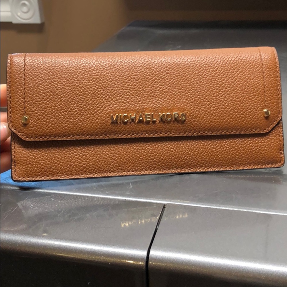 Michael Kors wallet